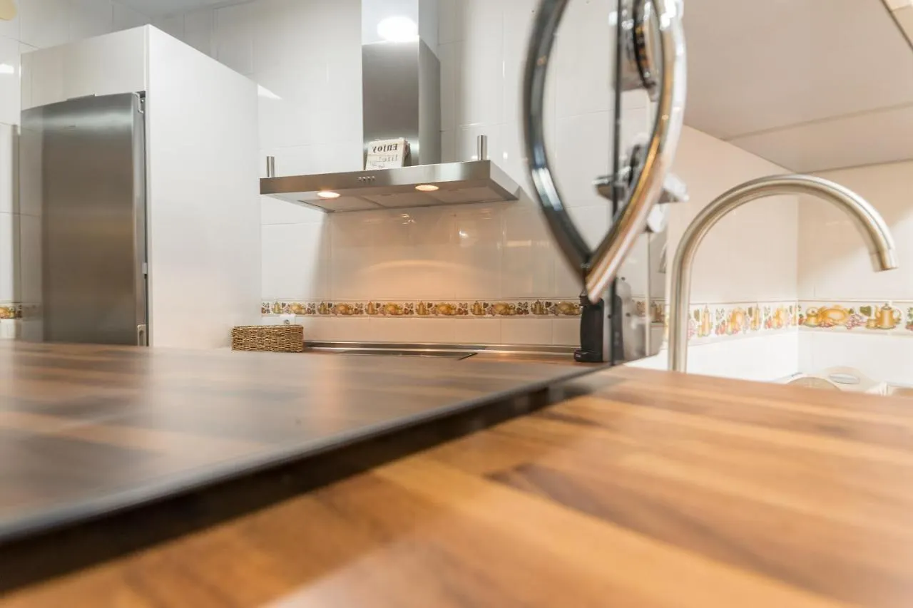 Holidays2Malaga Feijoo Stay Local Close To City Center In A Quiet Area.